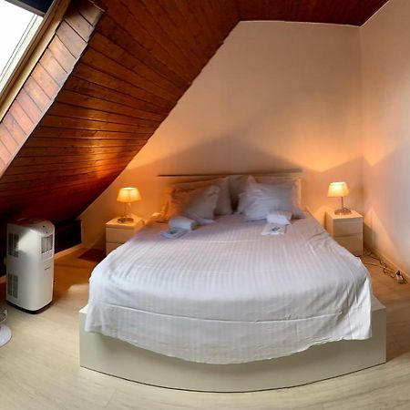 Luxury Duplex Vue Chateau Neuchâtel Esterno foto