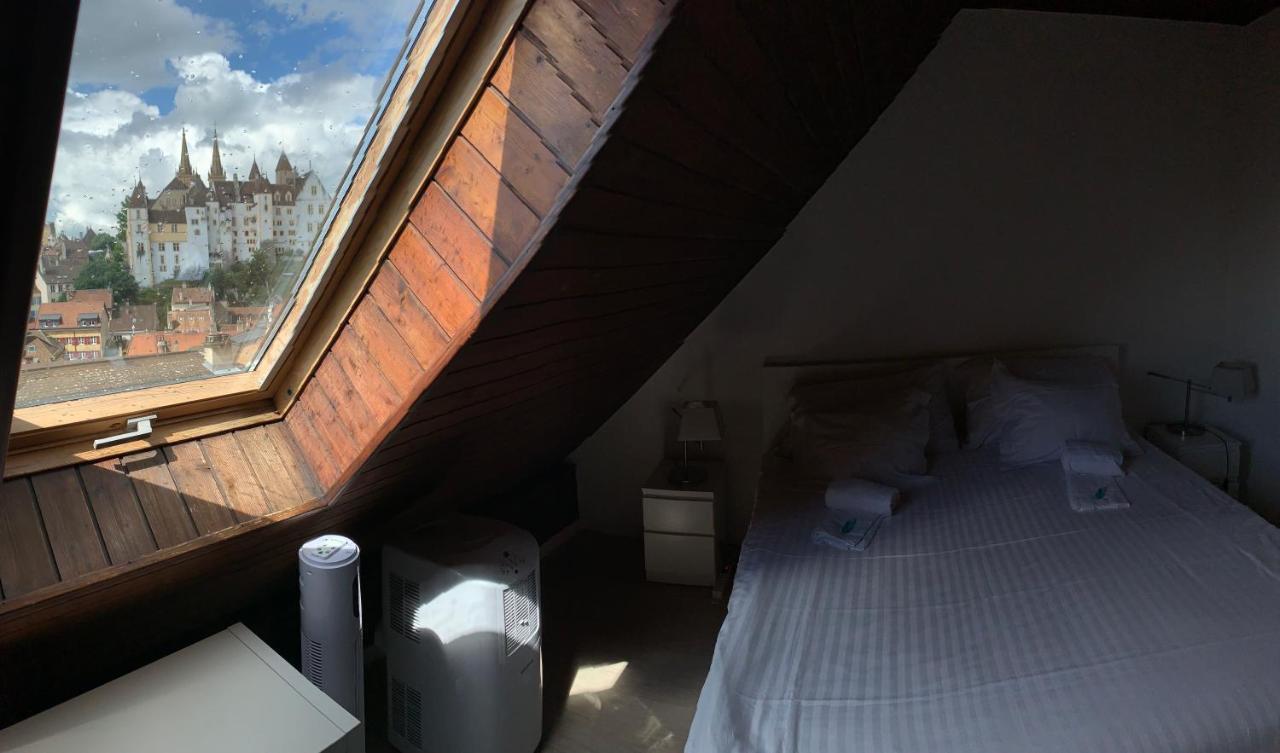 Luxury Duplex Vue Chateau Neuchâtel Esterno foto