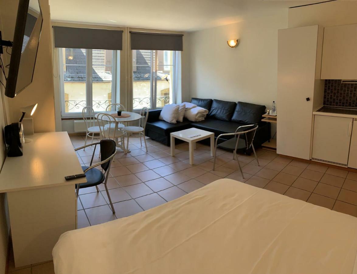 Luxury Duplex Vue Chateau Neuchâtel Esterno foto